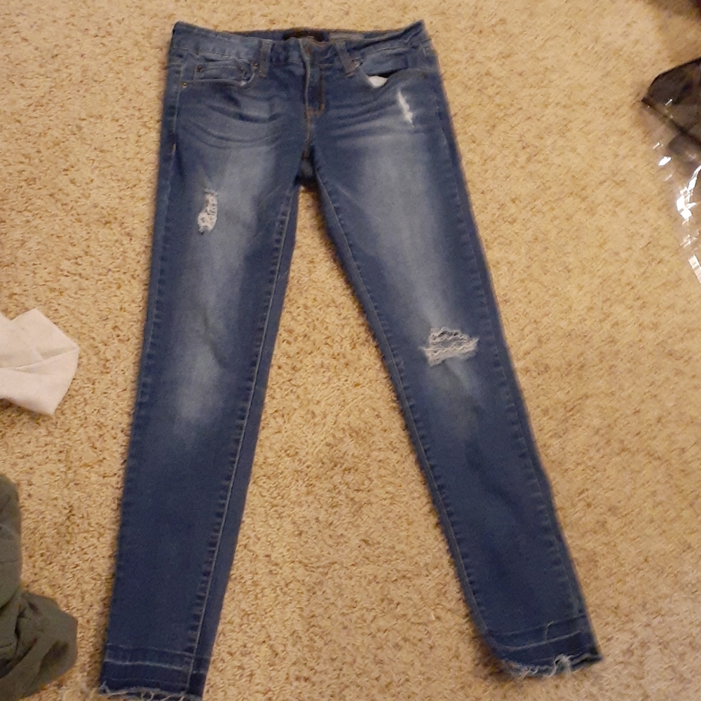 aeropoatale ripped jeans